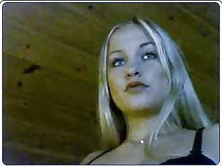 Webcam - Tess Swedish Girl Stripshow